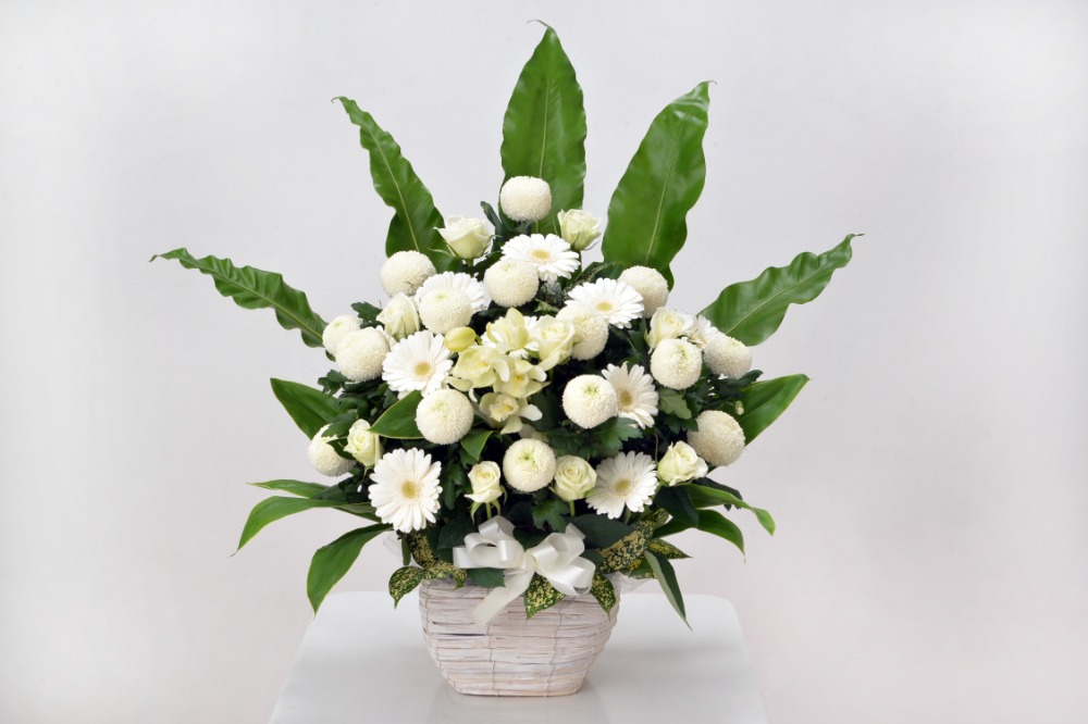 祭壇花、供花2基